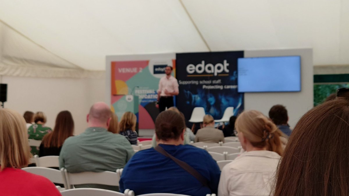 nathanmcgurl's tweet photo. @adamboxer1 a really great opening session #educationfest  As a non teacher it was a genuine eye opener!! 

The four planks of homework

1. Access
2. Meaningful thinking
3. Accountability
4. Valye https://t.co/fY9jYYSGOF