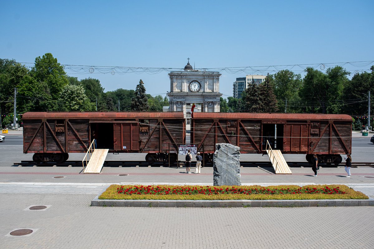 sandumaiamd's tweet photo. Today in Moldova, we reflect on the tragedy of Soviet deportations. Over 72,000 people were forcibly uprooted, stripped of their dignity, crammed into cattle wagons, sent far away from their homes. 
Their stories serve as a reminder that such injustices must never be forgotten. https://t.co/NSwgFtdhAP