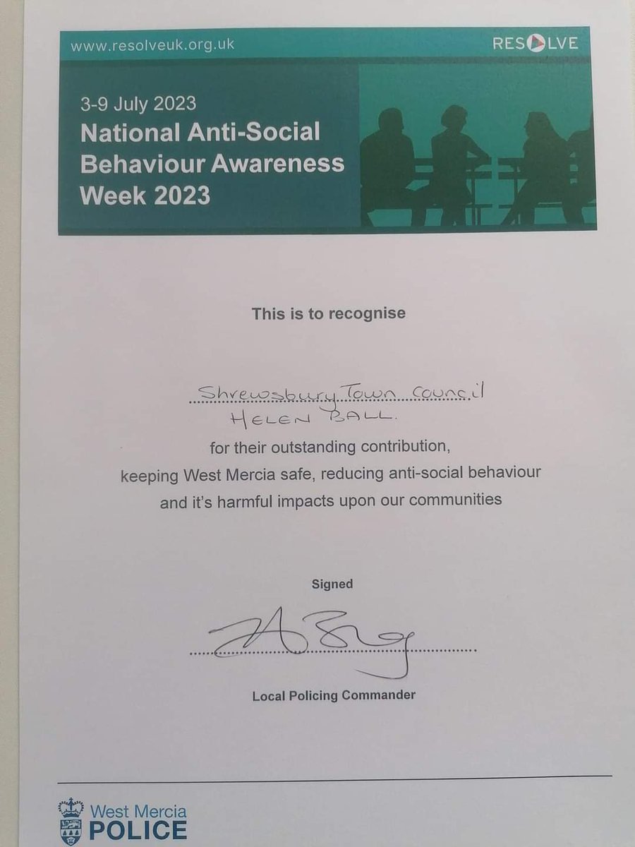 ShrewsburyTC's tweet image. Town Clerk, Helen Ball, Office Manager, Ruth Jones and two Shrewsbury Rangers, Natalie and Earl received Certificates of Recognition for their outstanding contribution keeping West Mercia safe @teamshrews @ShrewsburyCops @WestMerciaPCC  @prosecure2000 @ShrewsburyBID