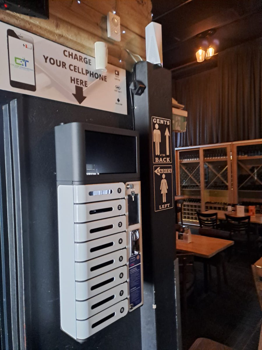 caleb_info's tweet photo. 📲🔌 Enhancing Usability: Expanding Cellphone Charging Stations Across South Africa 🌍⚡️ #StayConnected #PowerUpOnTheGo https://t.co/PrC1rRPVEx
