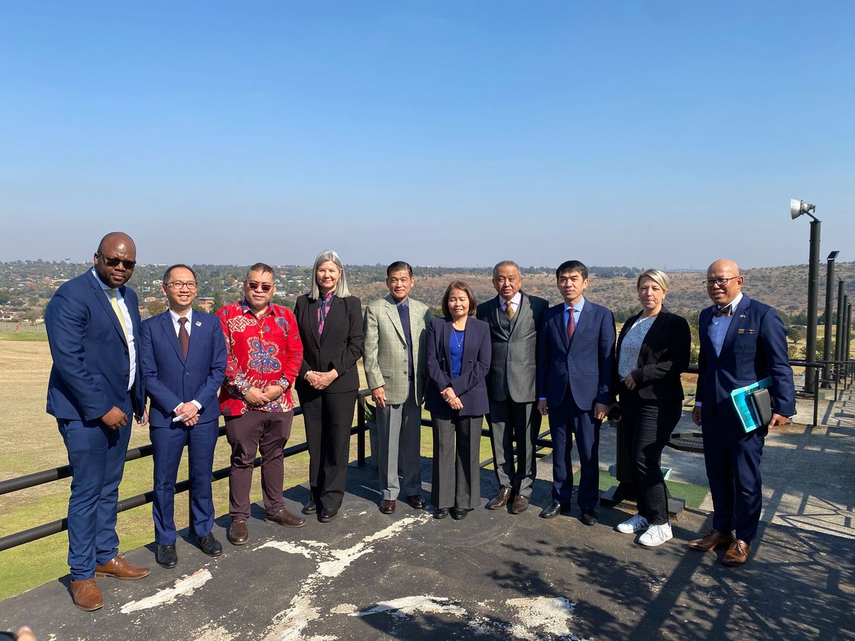 <a href="/Wesgro/">Wesgro - Cape Town & the Western Cape</a>  meets <a href="/ASEAN/">ASEAN</a>  Pretoria Committee. Growing the partnership for mutual benefit between Western Cape and ASEAN across different sectors from tourism and agriculture to technology and innovation. <a href="/WrenelleS/">wrenelle stander</a>