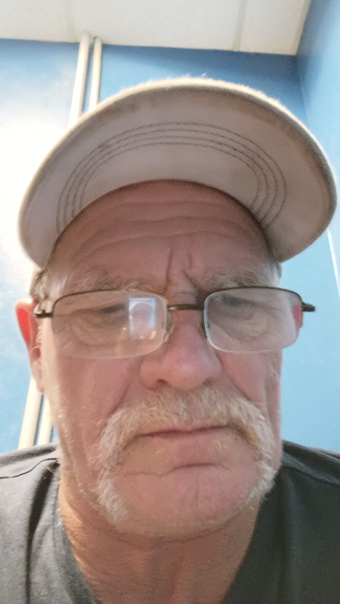 AllenJanes4's tweet image. it's me and you go find us a shady place so we can freak with each other#DiabloIV