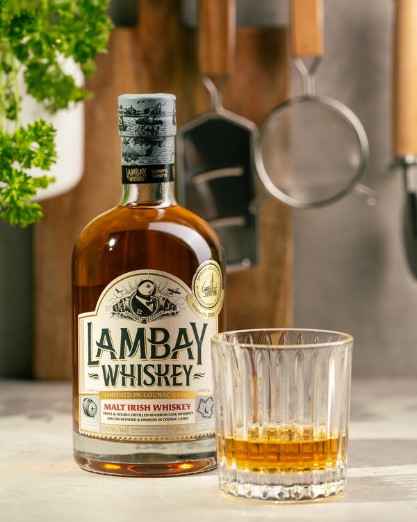 Did you know that our Lambay Malt Irish Whiskey is a blend consisting of a minimum of three variants of high-quality Irish single malt distillates, both double and triple distilled and #bourbonbarrel matured? This is quite rare in the world of #IrishWhiskey!