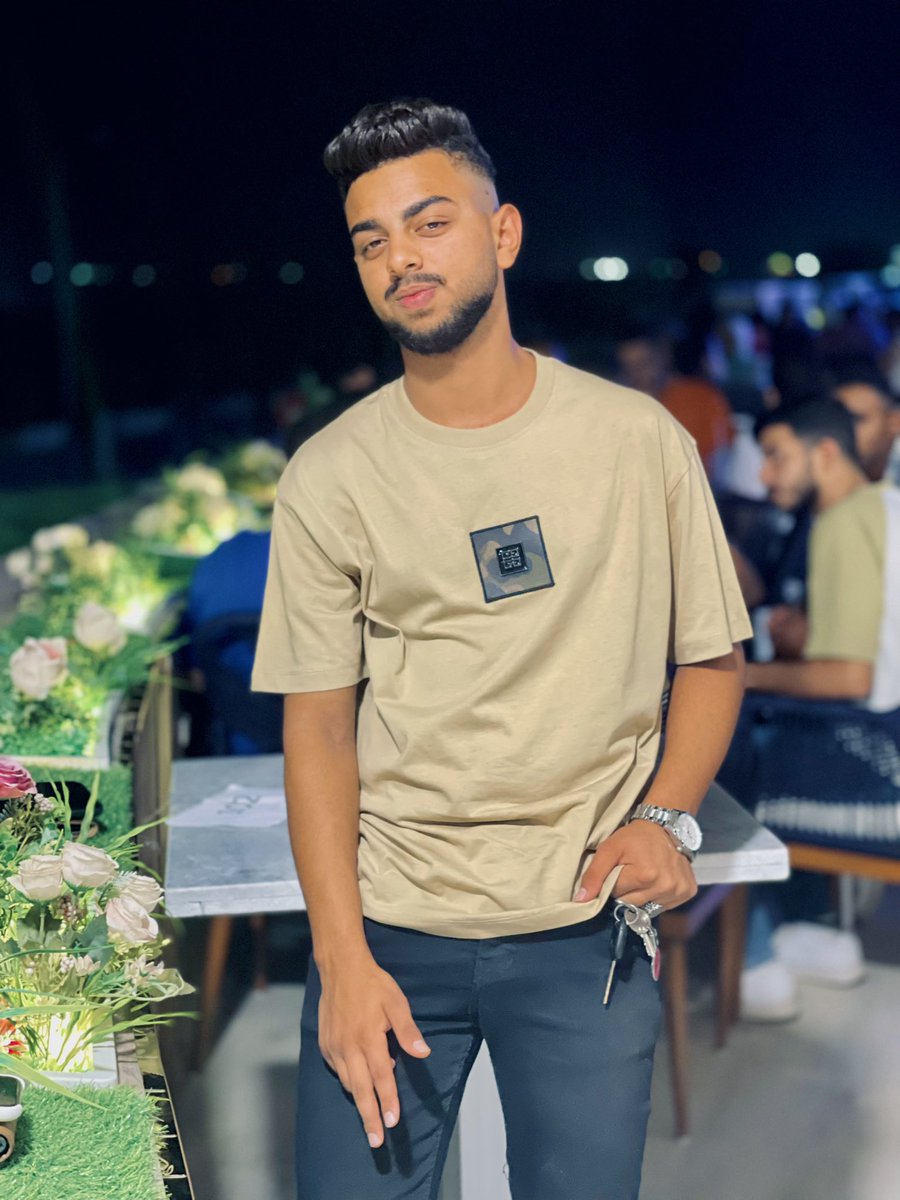 bassammo20's tweet photo. خمسه بس بالحب ♥️😂 https://t.co/iXGM4yQAZR