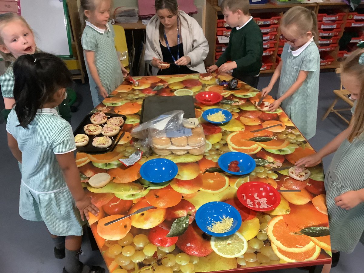 We loved making pizza this afternoon.