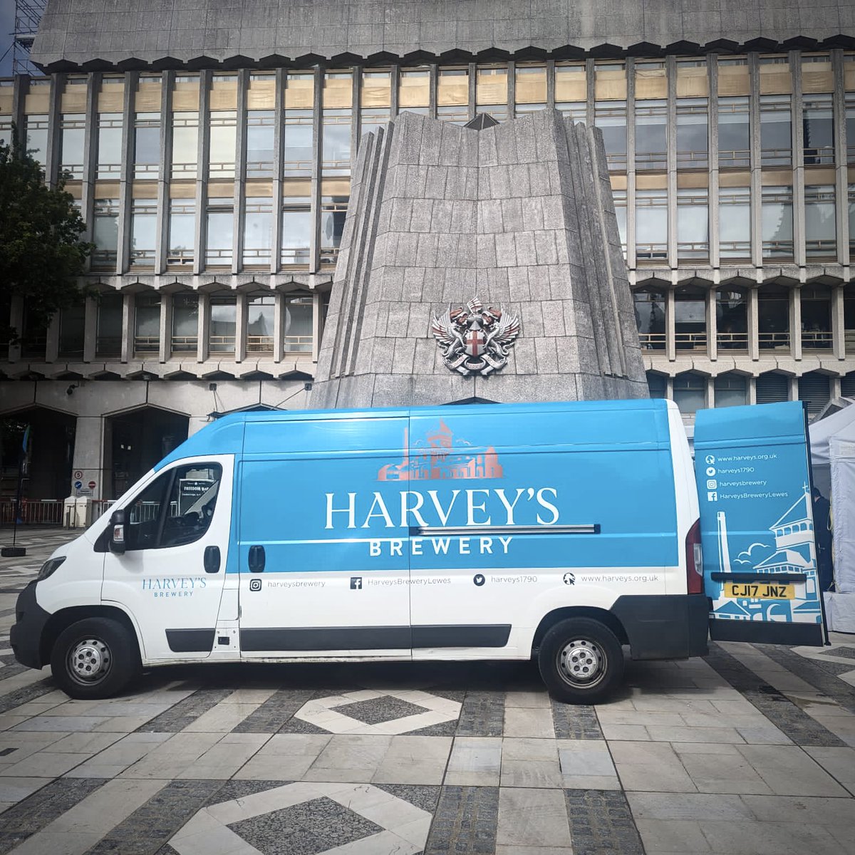 Harvey's Brewery tweet media
