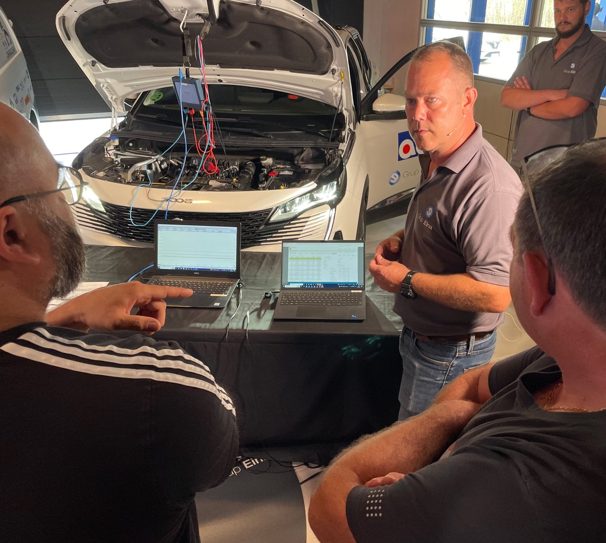 GrupEinaDigital's tweet image. La Commission AD Mécanique d’Autodistribution visite Grup Eina pour en savoir plus sur nos services techniques. 

grupeina.com/.../la-commiss…

#grupeina #autodistribution #servicestechniques #aftermarket #posventa