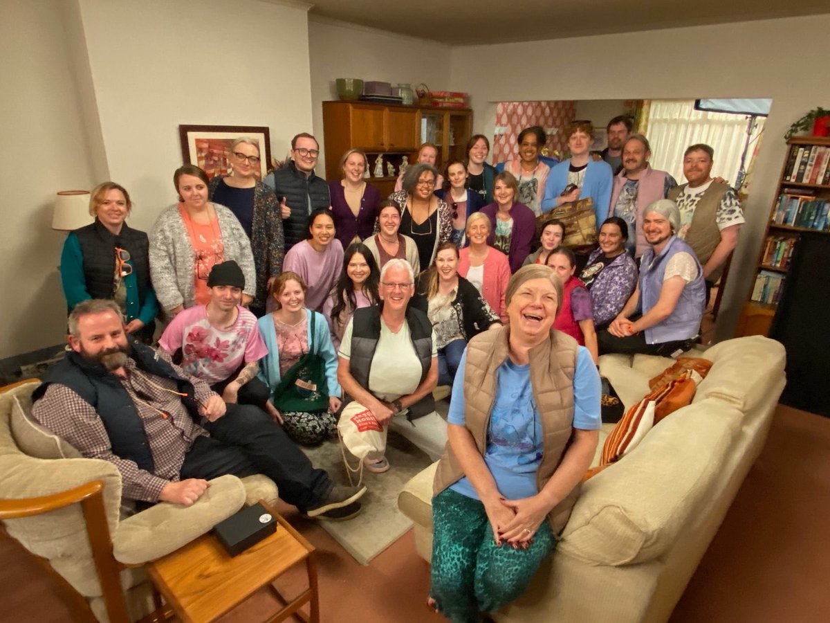 The day we all turned into Christine. #TwoDoorsDown series 7. ❤️ <a href="/bluntasatack/">Gregor Sharp</a> <a href="/Simoncarlyle/">Simon Carlyle</a>