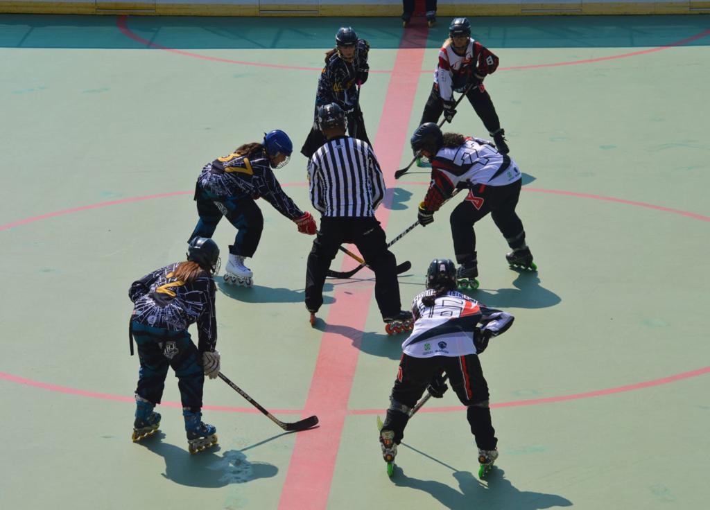 ClaraBrugadaM's tweet photo. Felicitaciones al equipo de #HockeyInLine de #Iztapalapa por sus 4 medallas de oro en los Juegos Infantiles y Juveniles de la ciudad y su tretacampeonato nacional rama femenil categoría juvenil en los Juegos @CONADE representando a #CDMX. Un gran ejemplo de excelencia deportiva. https://t.co/uVKiQoiQlu