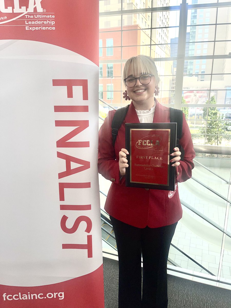 @tcboecareertech (@tcboecareertech) on Twitter photo Your NATIONAL 1st place winner <a href="/NationalFCCLA/">National FCCLA®</a> <a href="/ALAFCCLA/">Alabama FCCLA</a> in Sustainability from <a href="/lincolnhs/">Lincoln HS</a> Congratulations Bailey and Mrs. Vernon from <a href="/TCBOE/">Talladega Co Schools</a> and <a href="/kknight/">Kim Knight, NBCT</a> <a href="/jimmyhull_CTE/">Jimmy Hull</a> <a href="/GovernorKayIvey/">Governor Kay Ivey</a> @EastALWorks Your NATIONAL 1st place winner <a href="/NationalFCCLA/">National FCCLA®</a> <a href="/ALAFCCLA/">Alabama FCCLA</a> in Sustainability from <a href="/lincolnhs/">Lincoln HS</a> Congratulations Bailey and Mrs. Vernon from <a href="/TCBOE/">Talladega Co Schools</a> and <a href="/kknight/">Kim Knight, NBCT</a> <a href="/jimmyhull_CTE/">Jimmy Hull</a> <a href="/GovernorKayIvey/">Governor Kay Ivey</a> @EastALWorks