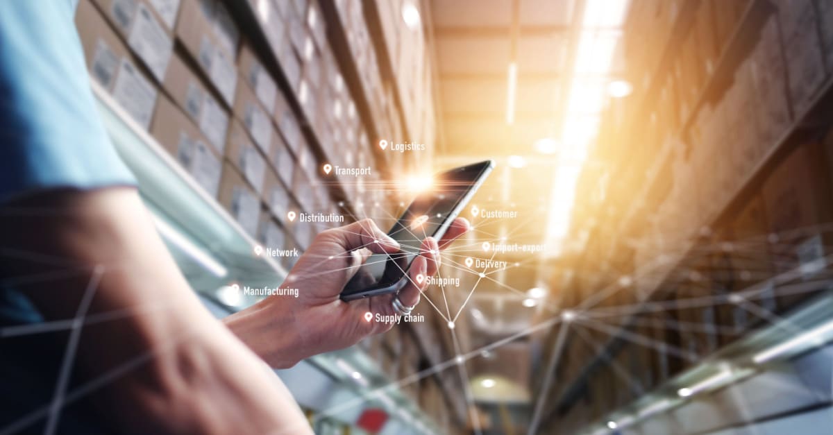 OneRailapp's tweet image. The retail industry is undergoing a transformation in an increasingly connected world. Understanding the shift from omnichannel retail to unified commerce is essential for staying ahead in today’s market. Want to learn more?
hubs.ly/Q01WNMKK0 #omnichannel #unifiedcommerce
