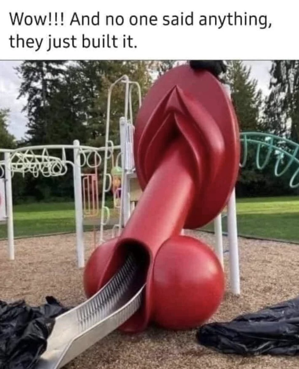 MensHumor's tweet photo. Nah they definitely knew what they were doing https://t.co/GFFjwgiGru