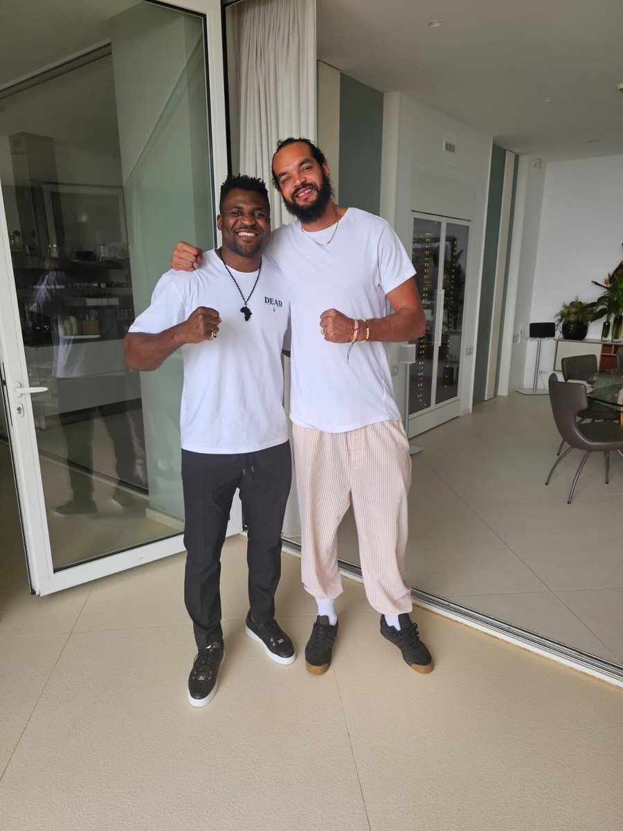 francis_ngannou's tweet photo. What a pleasure to finally meet my brother @JoakimNoah in person at home in Yaoundé 🇨🇲 https://t.co/0np2KurUI1