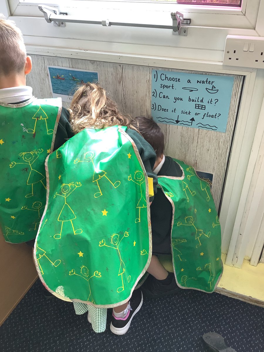 WideyBumblebee's tweet photo. Sink or float? The children have learnt about all of the fun water sports that we can do in the ocean. We are also learning that although they are fun, they can be harmful to our ocean. 🌍 https://t.co/EvASekXXsX