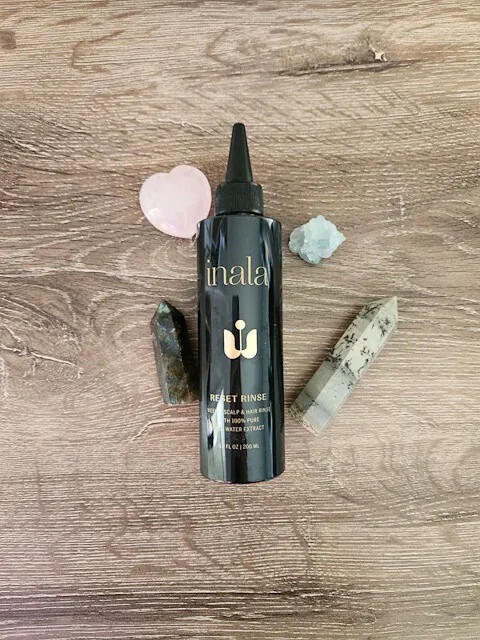 beautybrite's tweet image. Since using the reset rinse, my hair feels light and bouncy!

Read the full article: Pamper Your Skin And Hair
▸ lttr.ai/ADpzK

#junoco #ToBeHuman #StatesOfSkin #Thoughtful7 #skincare #antiaging #haircare