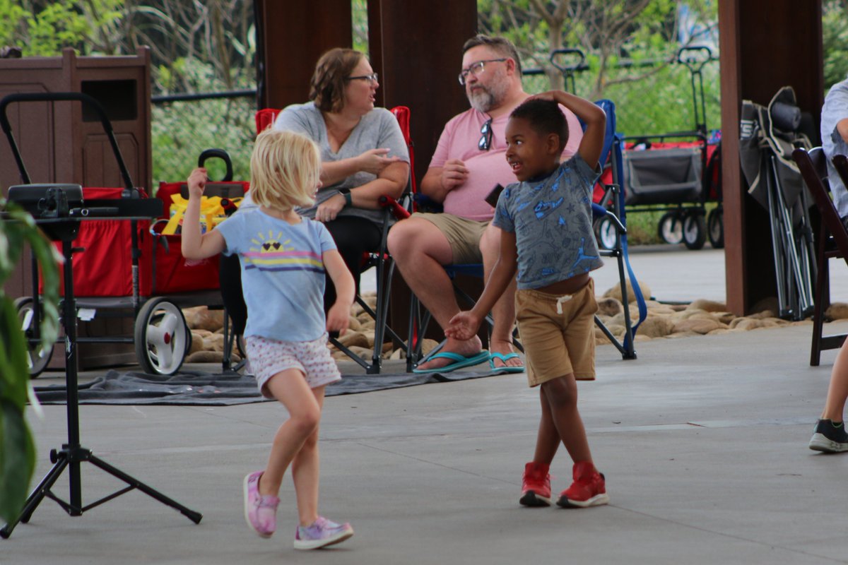 We're halfway through our summer concert season, and it is really heating up! 🎷☀️ Join us tonight at 5:30pm for Animals &amp; All That Jazz. Dance the evening away to the smooth tunes of Premium Blend &amp; come early to visit our animals! 
<a href="/BlendIndy/">Premium Blend</a> #AnimalsAndAllThatJazz