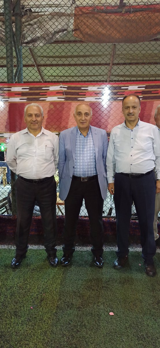 NSelvitop's tweet image. Bektaş Ailesinin Düğün Merasiminde
Şalpazarı #Yeniden #Refah #Partisi ilçe Başkanı #Ali #yazıcı İman Hatip #Cevdet #TOPKARA ile beraberdik
Çiftimize ömür boyu mutluluklar dileriz Recep Tayyip Erdoğan 
@FatihErbakan YENİDEN REFAH PARTİSİ FATİH ERBAKAN