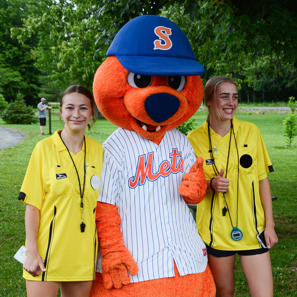 Syracuse Mets on X: Scooch became a dual-sport athlete & visited local  youth soccer teams to promote our September 22nd Youth Soccer Night ⚽️ For  more info about Youth Soccer Night discount