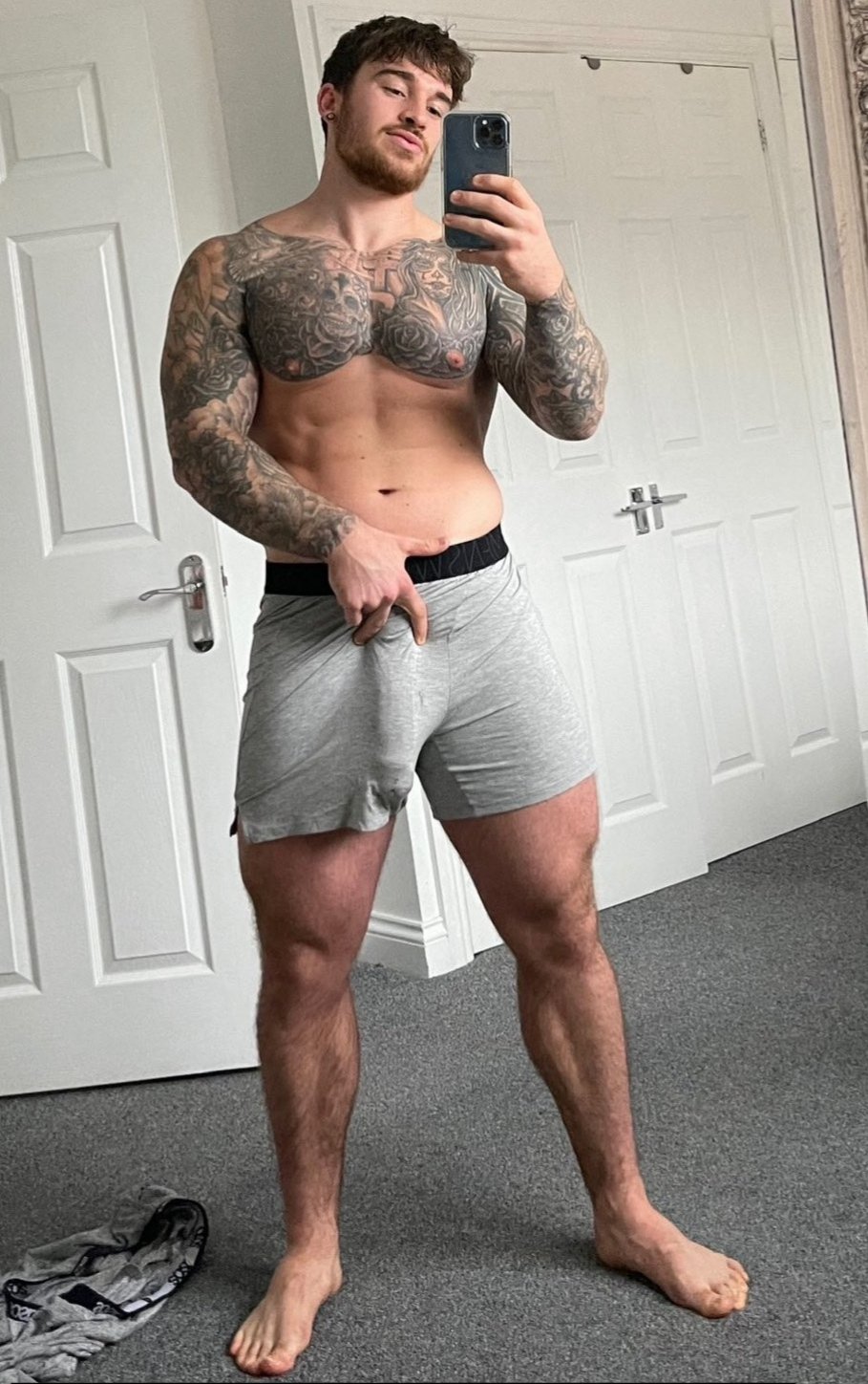 Anton on Twitter: "Hello guys. I have a request. Who knows what this