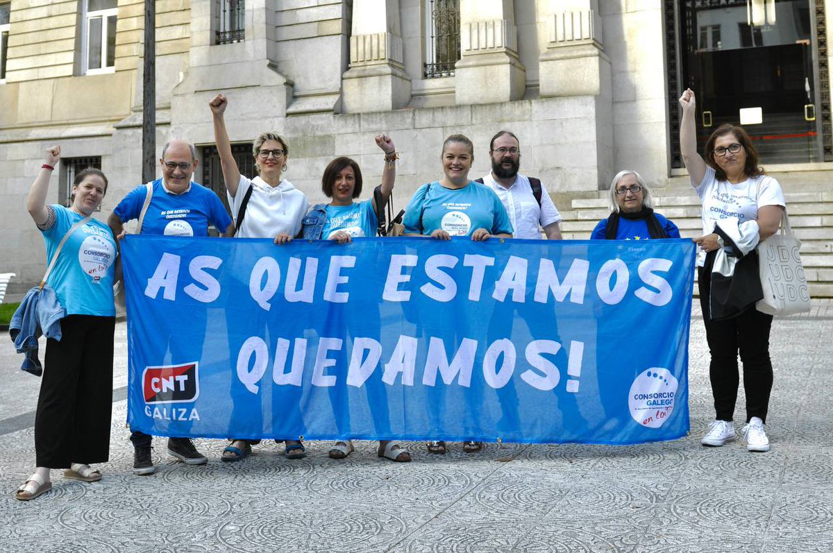 Galiza_CNT's tweet photo. Hoxe as traballadoras do #consorciogalegoenloita estiveron fora e dentro do Tribunal Superior de Xustiza de Galicia, apoiando os servizos xurídicos no xuízo pola demanda de discriminación por sexo.
Non foi a primeira e lamentablemente non será a derradeira.
#FixezaXa #FijezaYA https://t.co/EsT40lL05D
