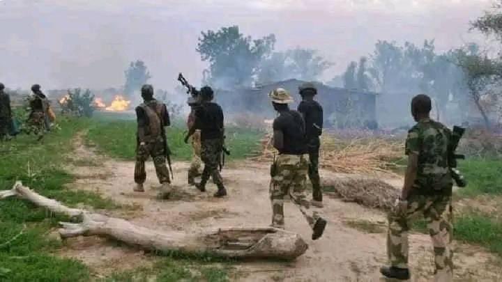 ZamfaraR's tweet photo. Report reaching us now is that the troops has succeeded in preventing Bandits from entering Dan Sadau village, also scores of Bandits were killed with collaboration of the Airforce.. https://t.co/upmmNgYA9z
