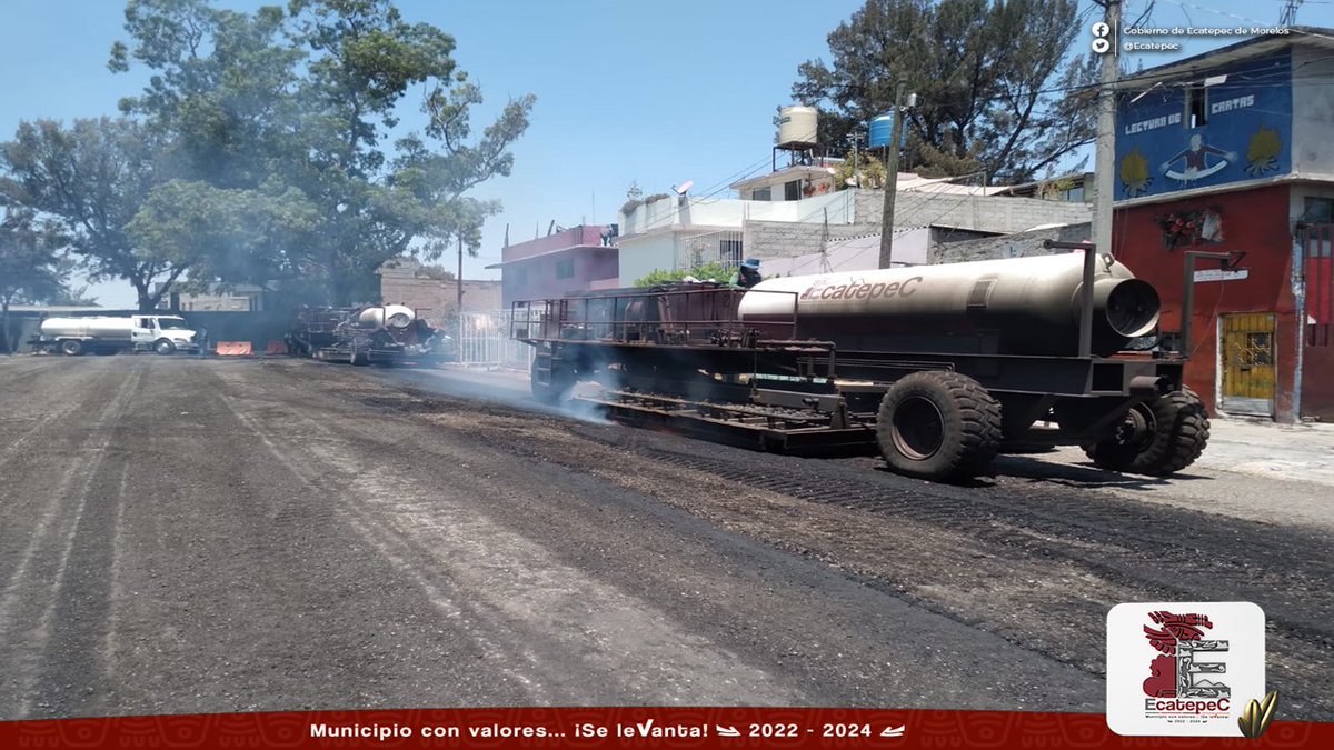 DUyOPEca2025's tweet image. Continuamos trabajando en la rehabilitación de la avenida Circunvalación Oriente, en Jardines de Santa Clara. 

A través de la maquinaria #Fénix2, beneficiamos a distintas comunidades al realizar estos trabajos.

#MunicipioConValores