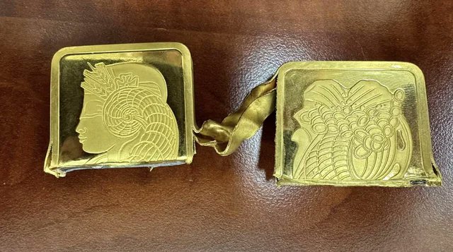 BitcoinMagazine's tweet image. This bar of "gold" turned out to be tungsten wrapped in an actual layer of gold.

You can fake gold, but you can't fake #Bitcoin