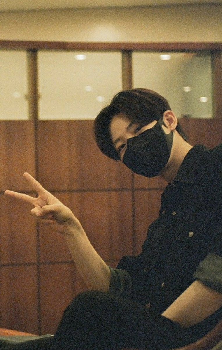 nsillyzen's tweet photo. What if lu dimarahin Kadiv lu di depan umum trs pacar lu liat dan pacar lu sebenernya Kahim, tapi kalian backstreet? 

Kim Junkyu few tweets AU. https://t.co/yAp3fJEWgC