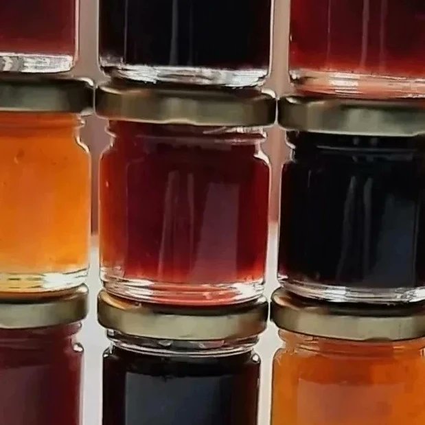 Handpainted Packaging for our seasonal Confiture.
#Dorset