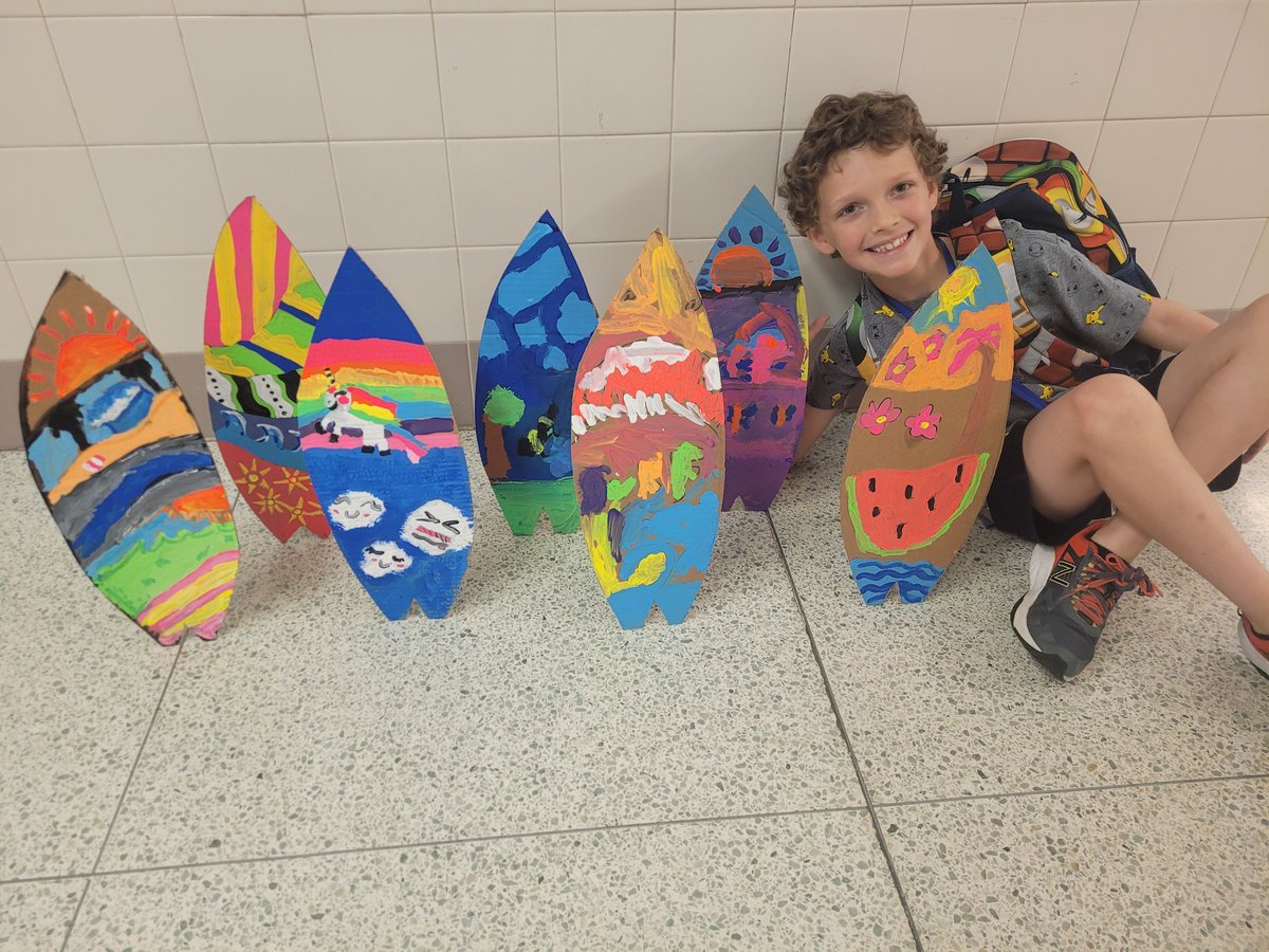 CEColeArt's tweet photo. We surfedπ through our first week of session 2 and all agreed- 3 days of art is just not enough! #msdsummerstyle #gomuhls https://t.co/wexhp5helh