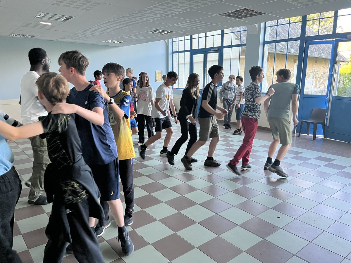 Beaumont French tweet media