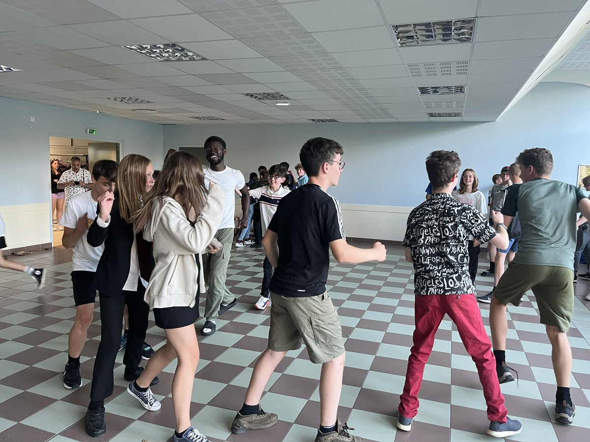 Beaumont French tweet media