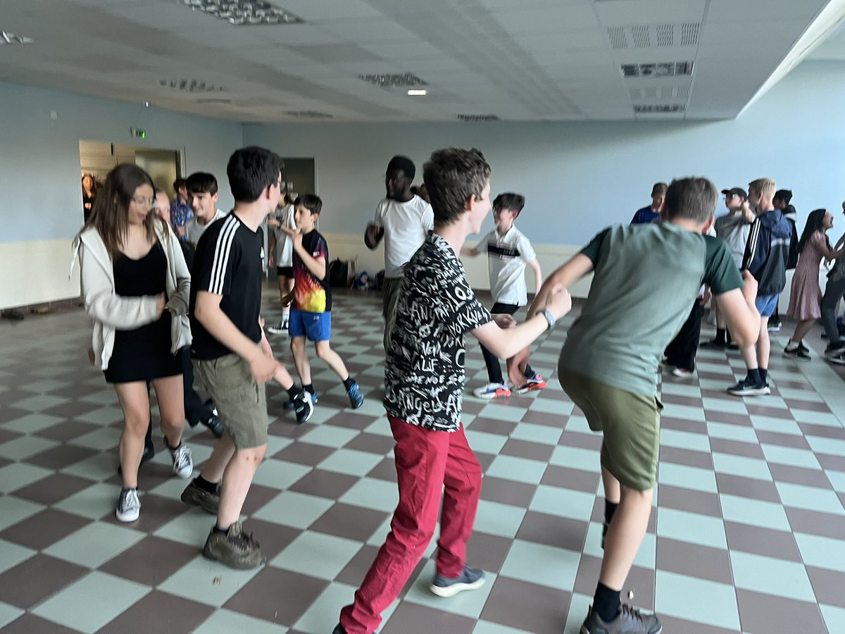 Beaumont French tweet media