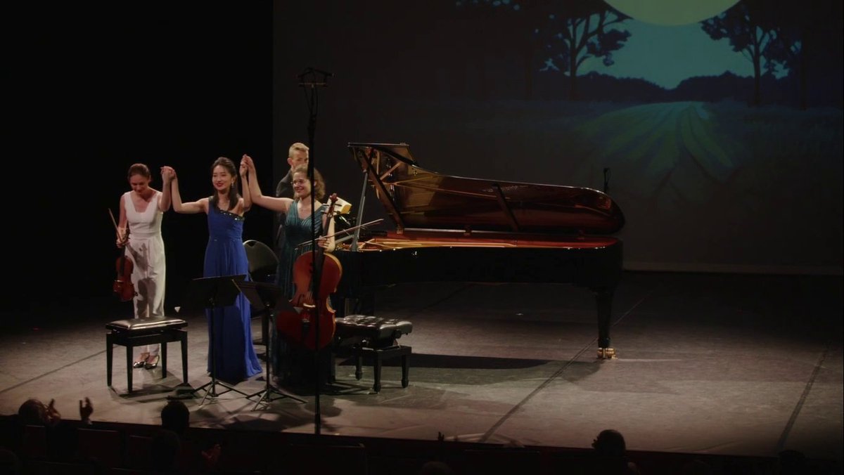 RecitHall tweet media