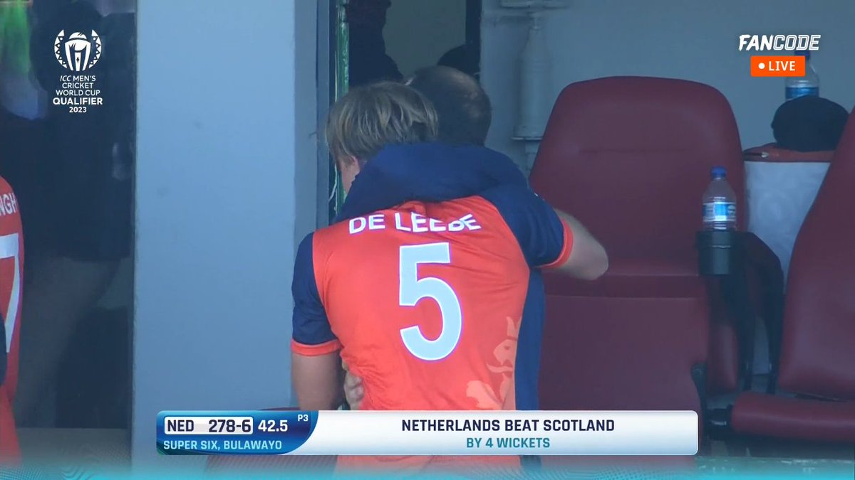 mufaddal_vohra's tweet photo. The richest moment in the history of Netherlands cricket!

They were without their 7 main players - Klaasen, Snater, van der Merwe, Van Meekeren, Van der Gugten, Ackerman and Glover. They still managed to top the list and qualify. What a unit! https://t.co/qHTJWqqTJu