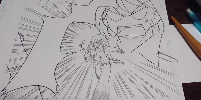 集中線苦手で描かないでいたんだけど今日やったらうまく描けた〜わーい
それにしても1ヶ月経って2p目終わってないの進みが悪すぎる… 