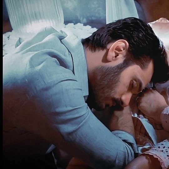IAmGrumpyArtist's tweet photo. Farewell to YumHaj, Thank you for giving us Meerasim that stole our hearts and made us believe in fairy tales. Your performances were nothing short of brilliant. Thank you for the beautiful journey!

YUMHAJ ACED MEERASIM https://t.co/X9JSuHQnow
