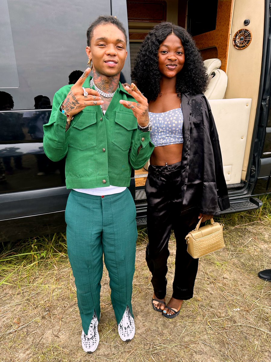 pashotah's tweet photo. Unleash the Drip🥶🥶 with @SwaeLee #swaelee 

If you talk about my leg, I will send Egungun to you in your dreams😁😁😁 https://t.co/mntxIc8HV4