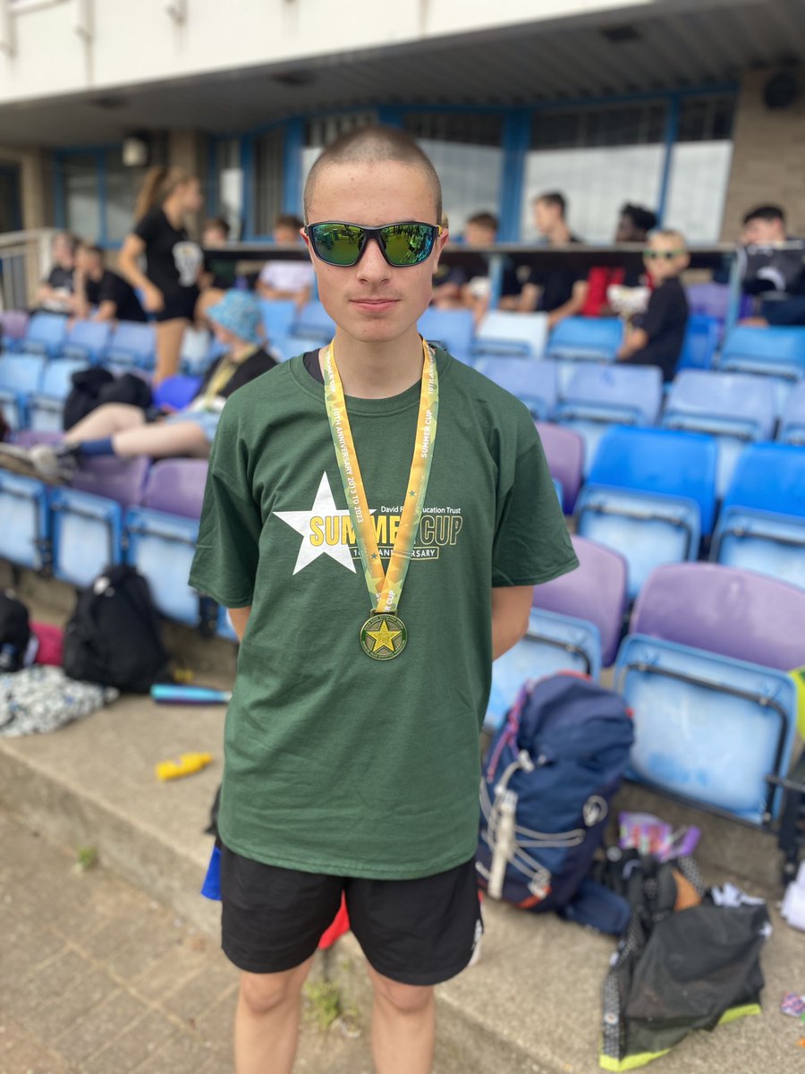 Amazing 3000m race by Miles - GOLD!! <a href="/CharnwoodColl/">Charnwood College</a> <a href="/CharnwoodPE/">Charnwood College PE</a> <a href="/DRETnews/">David Ross Education Trust</a> <a href="/DRETsport/">DRET Sport</a> #DRETsummercup