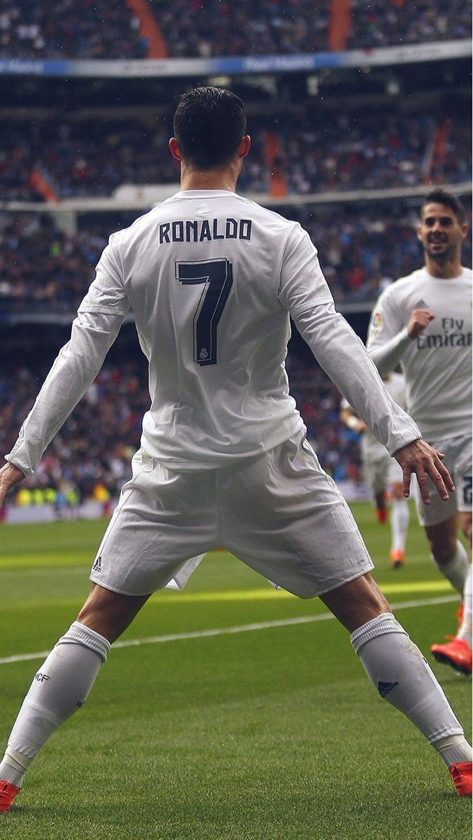 javier_9593's tweet photo. July 6th, 2009 Ronaldo came to Madrid. Greatest player to ever wear the shirt. No matter what team you play at, Madrid will always be your home and your kingdom!
#HalaMadrid #CR7𓃵 https://t.co/AUANLFjEwX