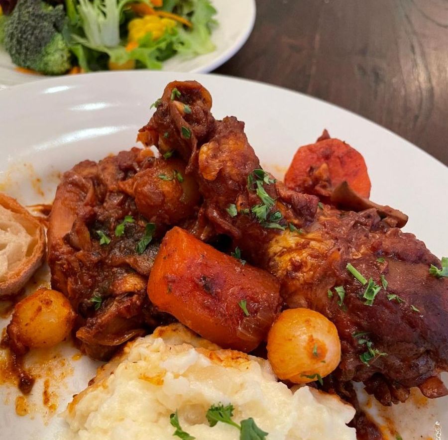 bataviacafe's tweet photo. Summer is here, and it is time to kick back and relax. Make your life easy with our family dinners offerings next week. They are all freshly made with good quality ingredients and lots of attention to details. Such a nice treat for you and your family!
.

https://t.co/up7kxC85wW https://t.co/fLigC5X2jd