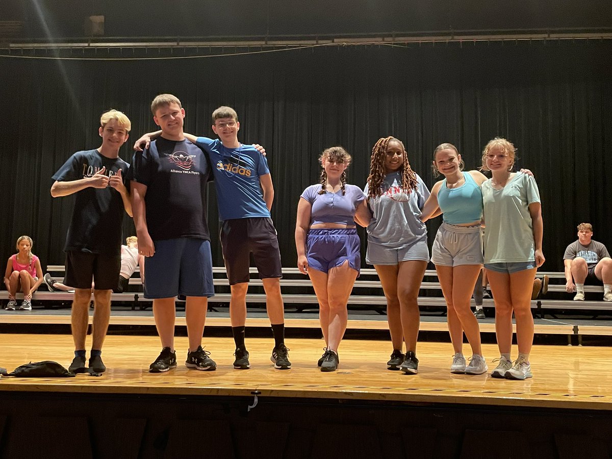 AHSChoirs tweet media