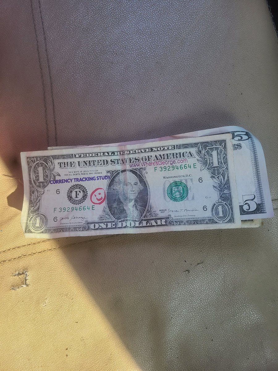 millibrown1's tweet image. #wheresgeorge
#currencytracking
#dollarbill

Got this in Hoboken train station.   Paid it in a taxi at spring valley.