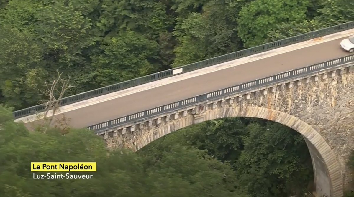 Le pont Napoleon le troisième (1859-1863) #sbscycling #sbstdf #couchpeloton