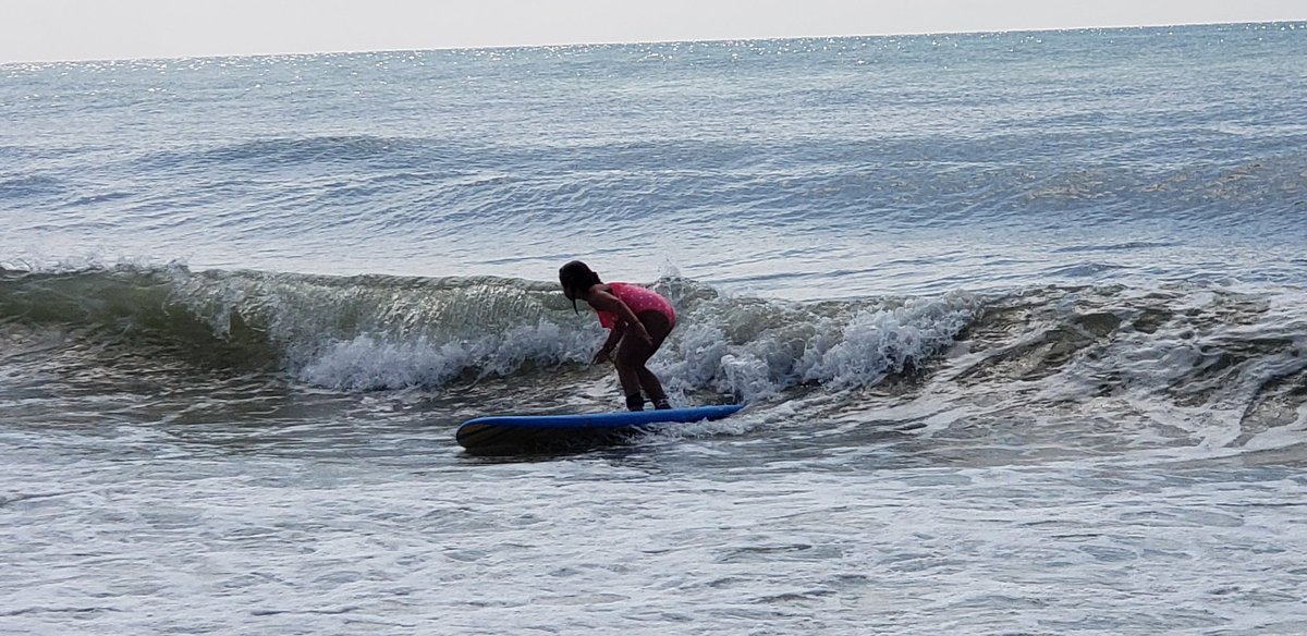 Paul Schmitzer (@litebitco) on Twitter photo You are an inspiration <a href="/bethanyhamilton/">Bethany Hamilton</a>
My lil soul surfer Jessie (7) is taking on the waves this morning.
She's a huge fan. You are an inspiration <a href="/bethanyhamilton/">Bethany Hamilton</a>
My lil soul surfer Jessie (7) is taking on the waves this morning.
She's a huge fan.