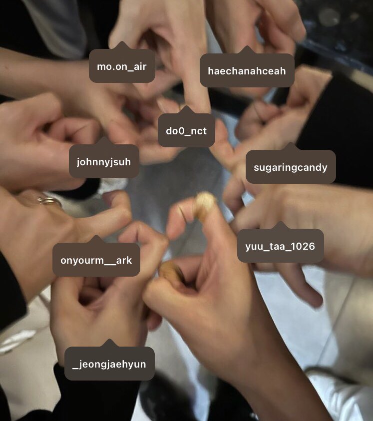 NCTJAEHYUNPH's tweet photo. 30 minutes left until NCT 127's 7th Anniversary!

Reply and RT

7 YEARS WITH NCT 127
#1to7YearsWith127
#우리7의_이야기_끝이_없게
#ウリチルこれからもずっと花道だけを歩こう
#NCT127的7年之光 https://t.co/mSpqrj3Rwv