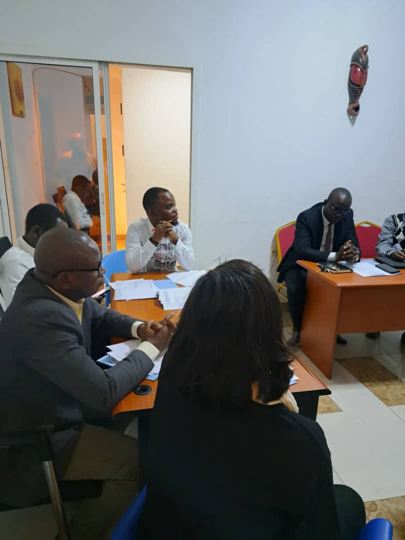 r2congo's tweet image. Focus group sur la justice transitionnelle et 7 ong,ce jour sous la coordination du Ministère des Droits Humains avec le R2Congo comme ong pionnière ayant reçu en sa salle de réunion ladite activité.@Sofepadi,@tunawezacongo,@bcgpcd