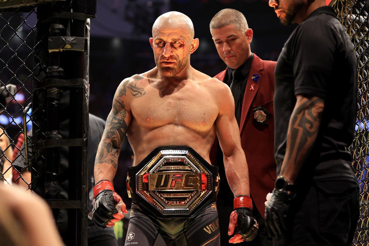 Brawl_Season_'s tweet photo. Dana White: * Trys to put the belt on Volk after he 50-44s Yair*

Volk: “Nah fuck that, give me his custom Mexican belt.”

#UFC290 #MMATwitter https://t.co/r2hdlnvM7L