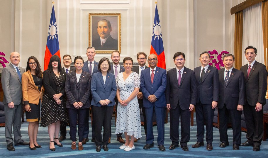 Canadian Parliamentarians received by Taiwan's President Tsai, strengthening Canada's close ties with our democratic partner, reinforcing our commitment to upholding peace and stability in the Indo-Pacific, and expanding our economic and cultural relations.
