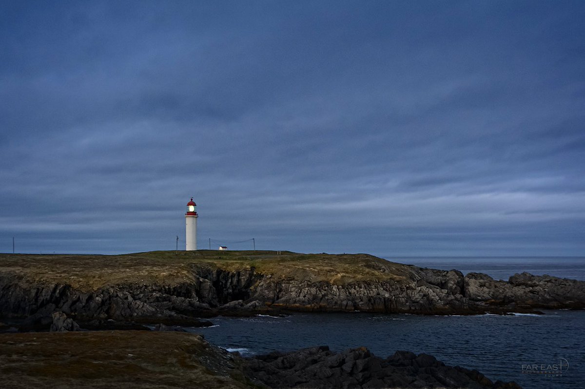 The last light of day at Cape Race Lighthouse during a recent road trip on Irish Loop … where will a Far East Photography Tour take you in 2023?  <a href="/LegendaryCoasts/">Legendary Coasts</a> <a href="/NLtweets/">NewfoundlandLabrador</a> #exploreNL #fareastphotographytours